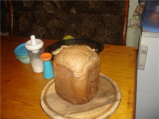 Pane alla birra nera (macchina per il pane)