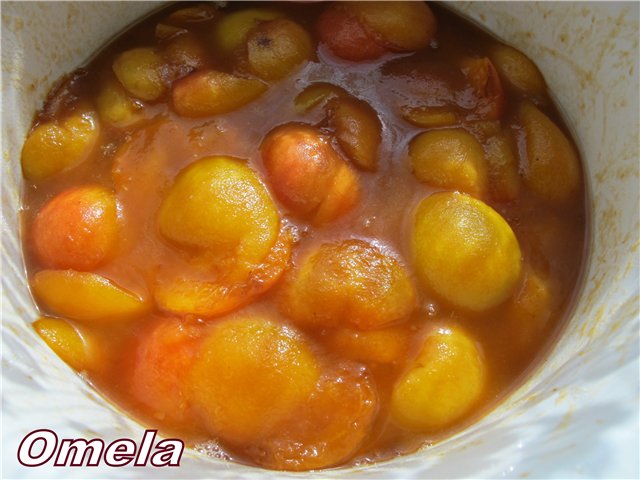 Marmellata di albicocche con cognac