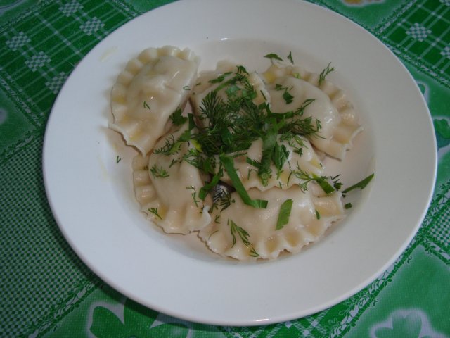 Fideos caseros, ravioles y todo para hacerlos