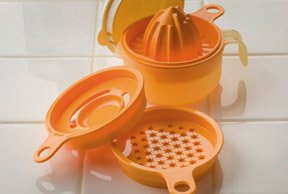 Plastic dishes Tupperware - reviews