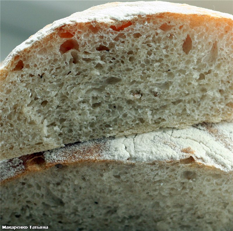 Bread Como (Pane di Como) in the oven (not to be confused with Pane di Come Antico)