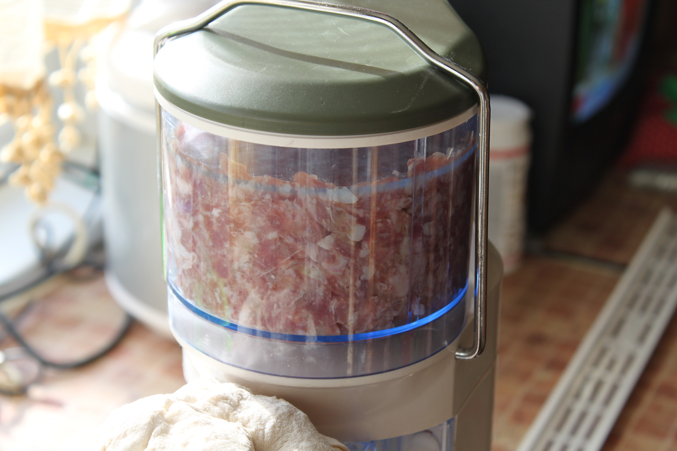 Machine voor het maken van dumplings, ravioli