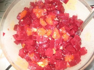 Beetroot salad with tangerines