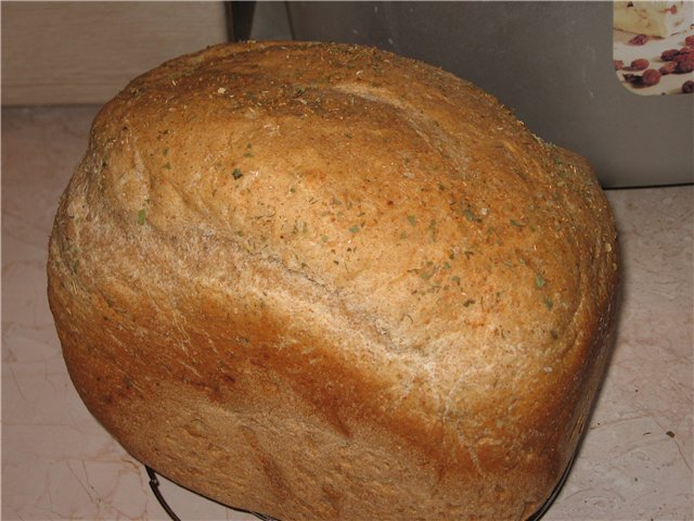 Wheat-rye whole grain gray bread