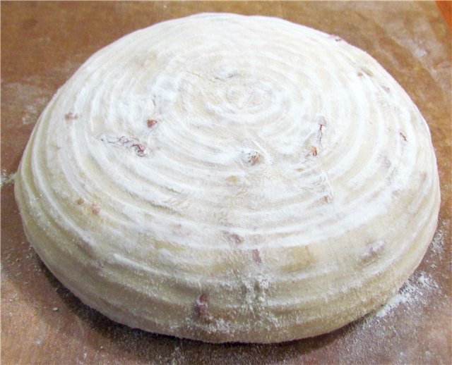 Bread with sun-dried sourdough tomatoes (oven)