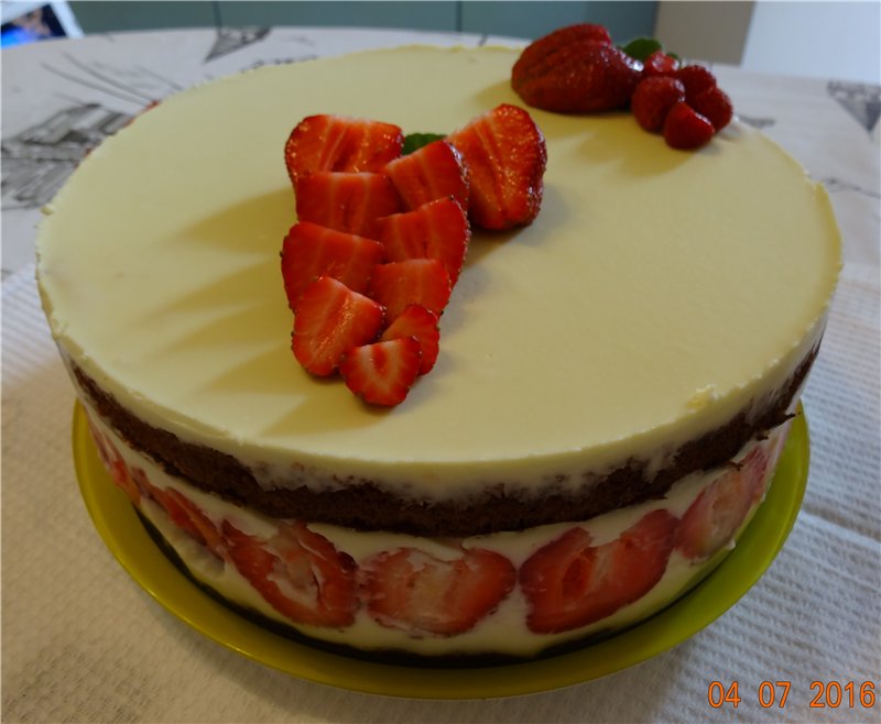 Strawberry Dream Cake