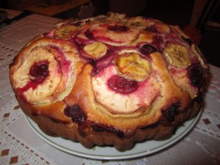 Canned and frozen fruit pie