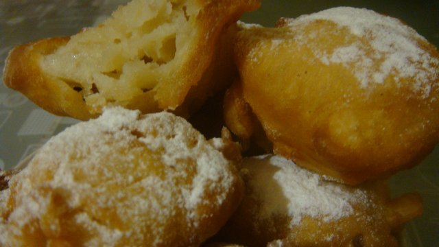 Sufganiyot (pączki chanukowe)