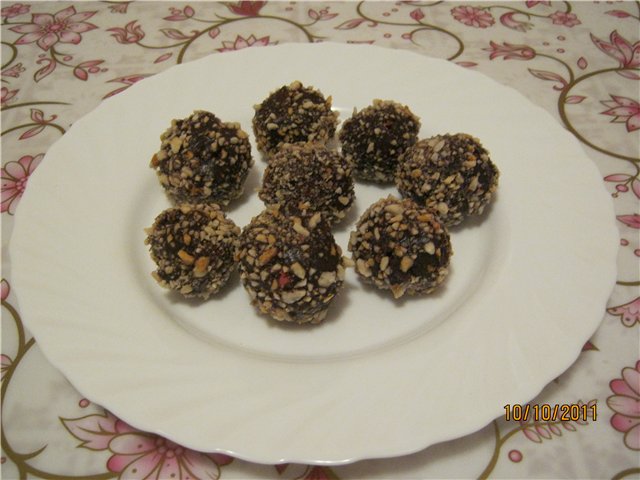 Dulces de chocolate con relleno de gofres.