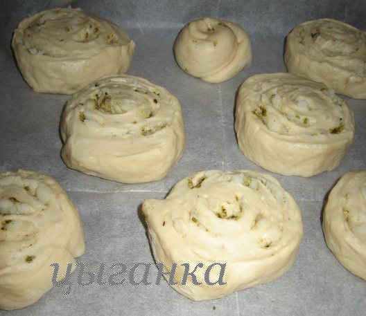 Buns Kashkavalka with savory