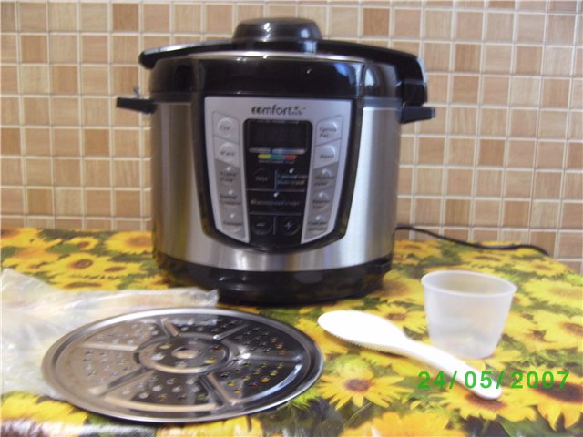 Multicooker-snelkookpan (modellen, functies, modi, tips, recensies)