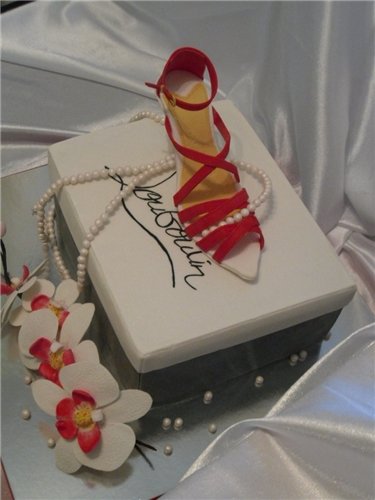 Cakes with shoes