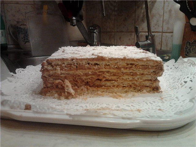 Torta di crema di mandorle Ideale