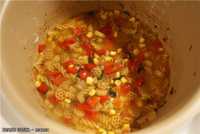 Macaroni flowers with vegetables in a multicooker Brand 37501