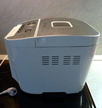 Bread maker Brand 3801 - description, characteristics, operation