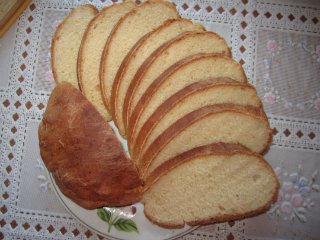 Pane al formaggio impastato veloce al forno