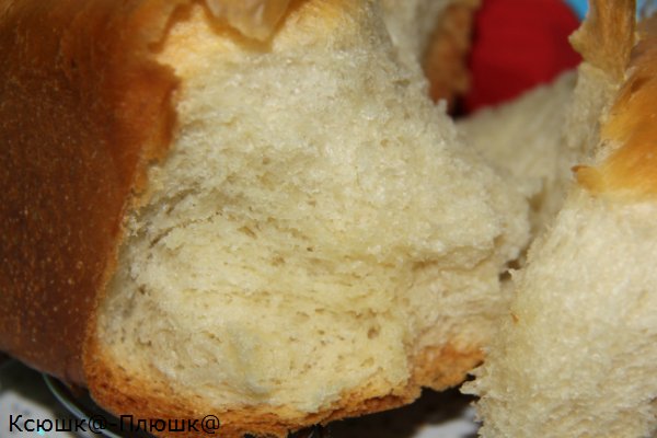 Lithuanian challah in the oven