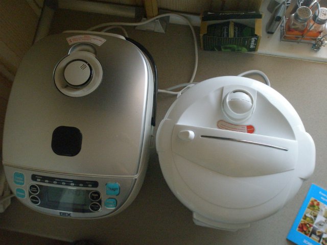 Multicooker Scarlett SC 411