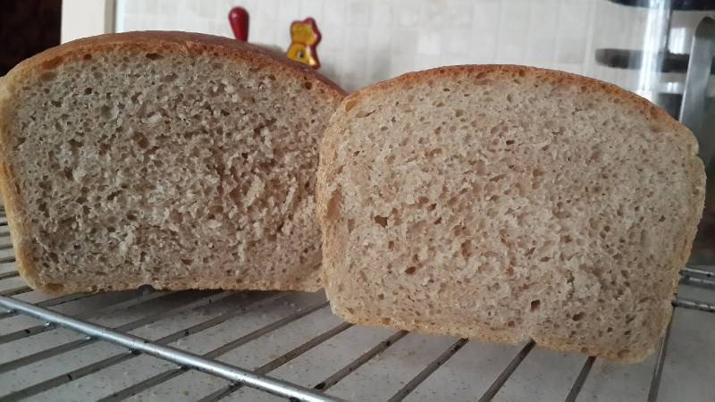 Sourdough wheat bread with spelled flour