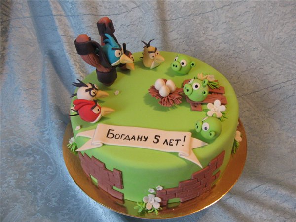 Angry Birds Cakes