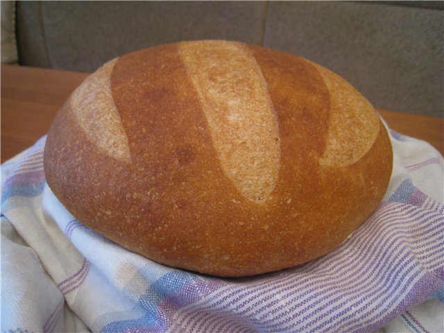 Plain sourdough bread (in the oven)