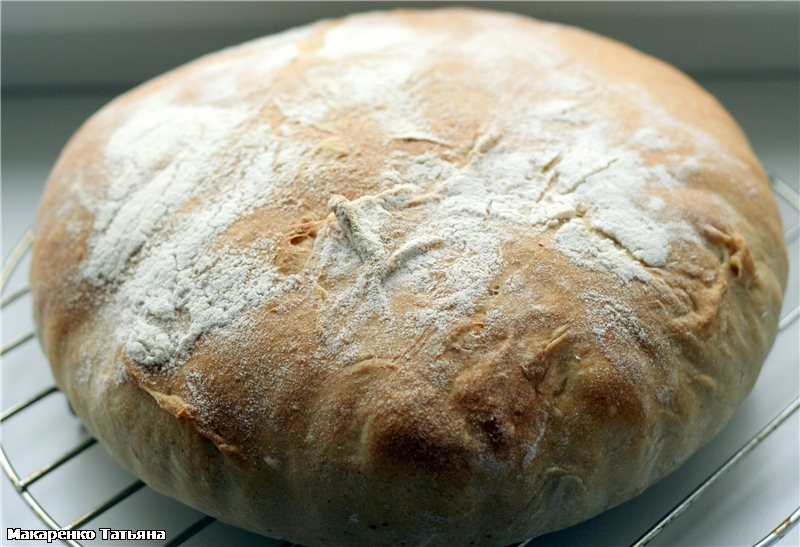 Bread Como (Pane di Como) in the oven (not to be confused with Pane di Come Antico)