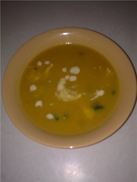 Zuppa di purea di zucca (zuppa Cabotya no kurimu)