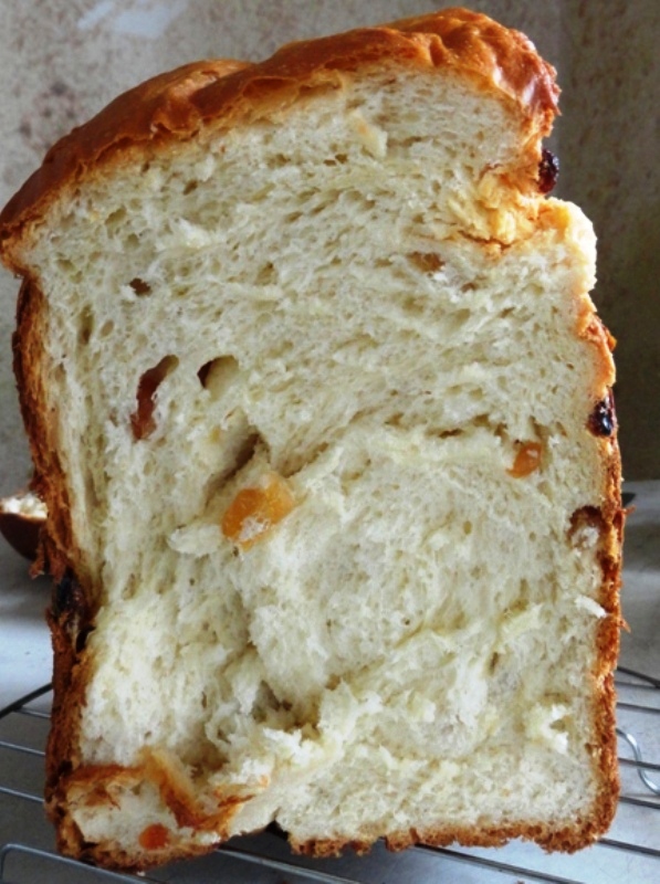 Kulich Royal bummer in a bread maker