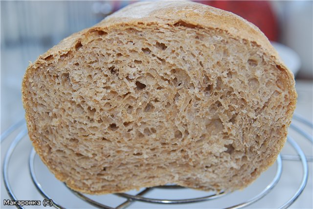 Pane integrale con grano germogliato