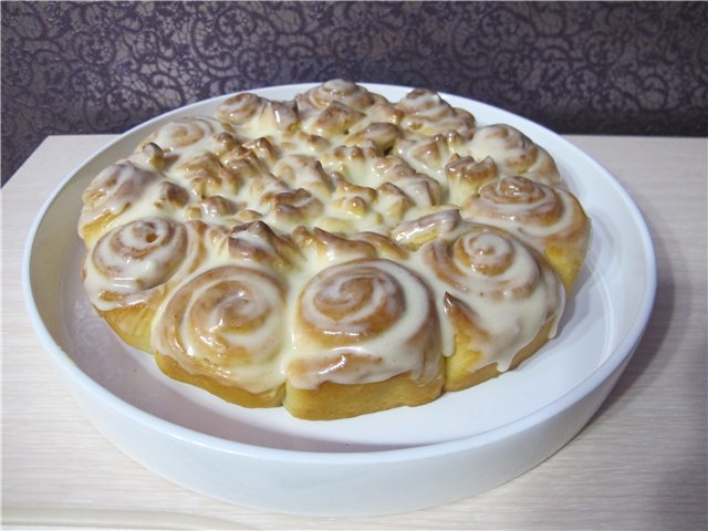 Bánh Cinnabon