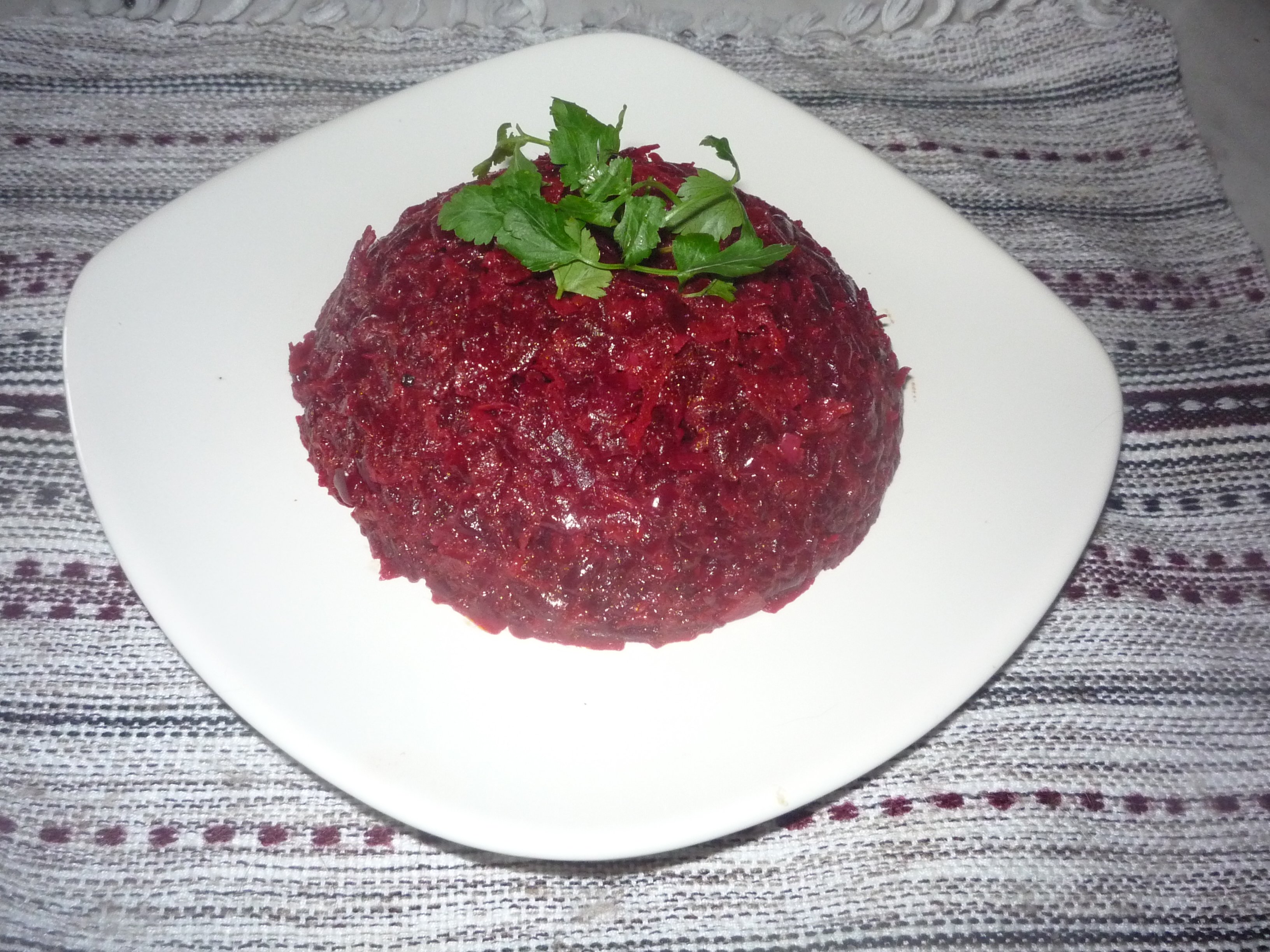 Beetroot caviar (Panasonic SR-TMH 18)