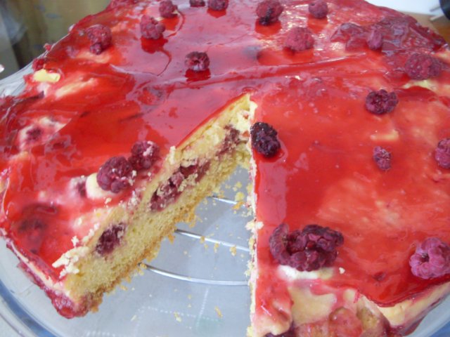 Pastel con relleno de cuajada