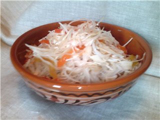 Sauerkraut nang hindi pinipilit