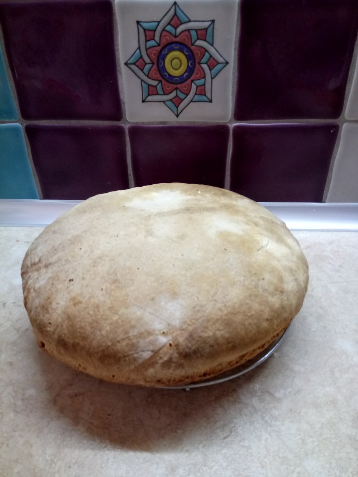 Wheat bread on ripe dough (self-leavening)