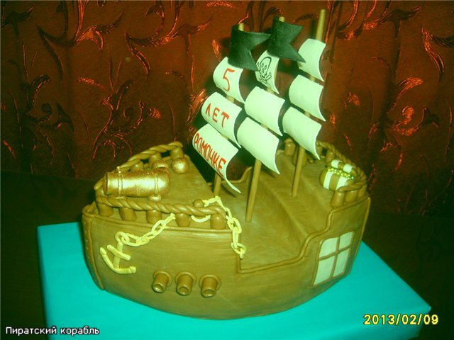 Ships and sea (cakes)