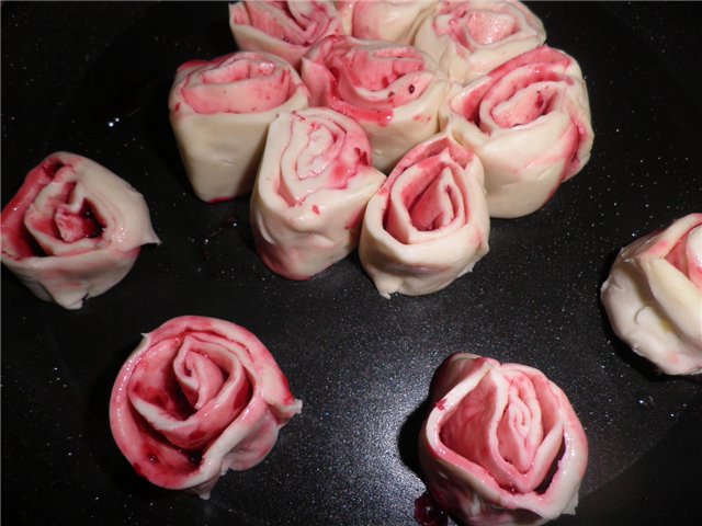 Riccioli di un milione di rose scarlatte