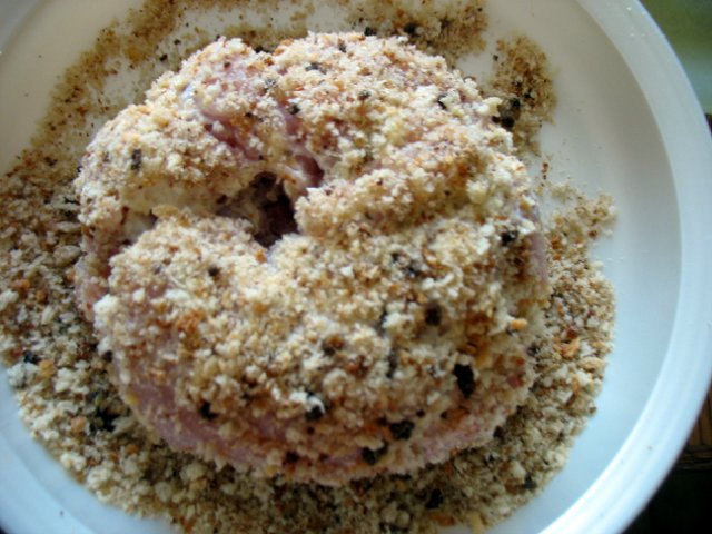 Turkey wreath in rye croutons