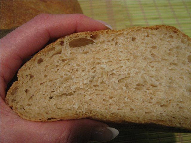 2 grade flour bread on two doughs (in the oven)