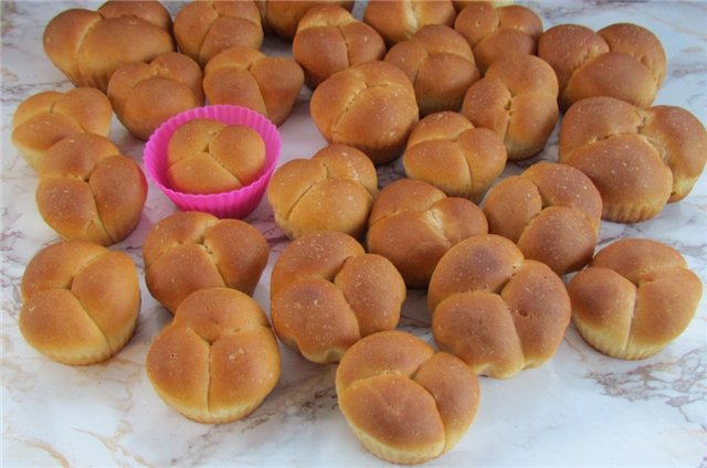 Shamrock buns (sandalan)