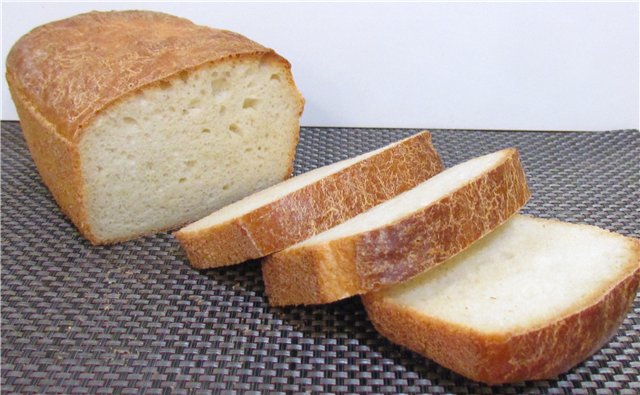 Pane di città secondo GOST (forno)