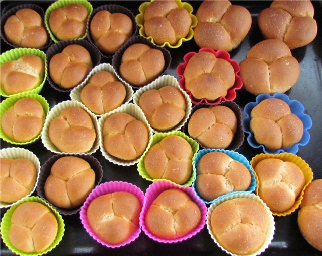 Shamrock buns (sandalan)