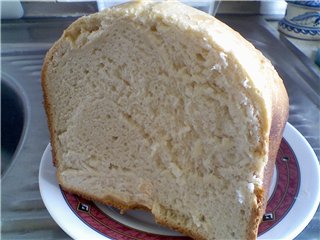 Wheat bread with sour cream and whey in a bread maker