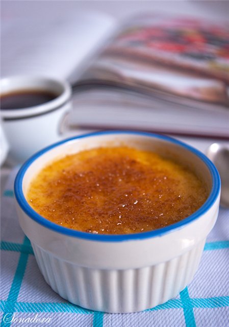 Orange crème brulee