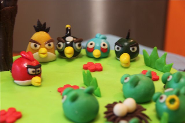 Angry Birds Cakes