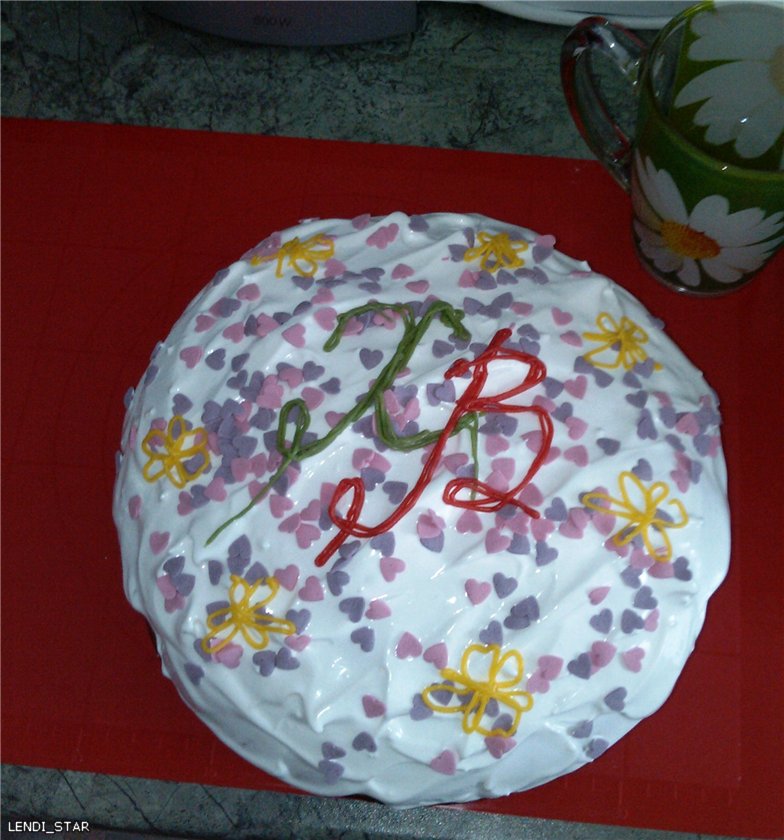 Torta universale con cottura in un multicooker Marca 37501