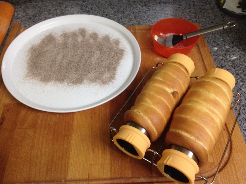 Zestawy (rurki) do przygotowania trdlo (trdelnik).