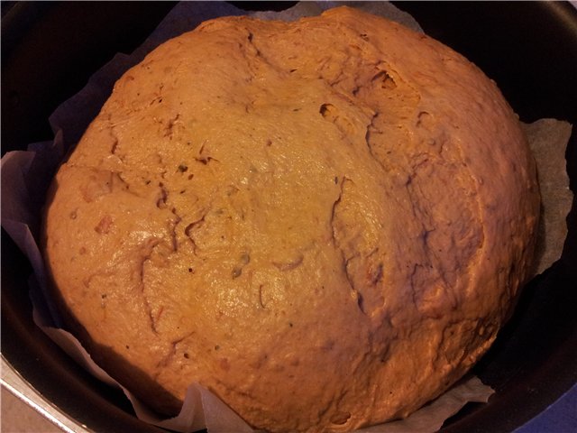 Bread with sun-dried sourdough tomatoes (oven)