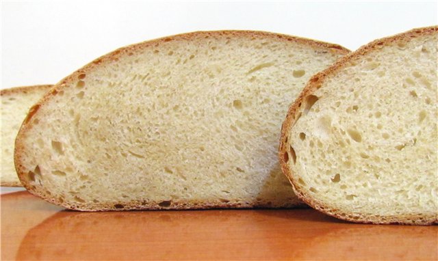 Pane di città secondo GOST (forno)