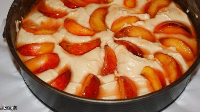 Nectarine pie