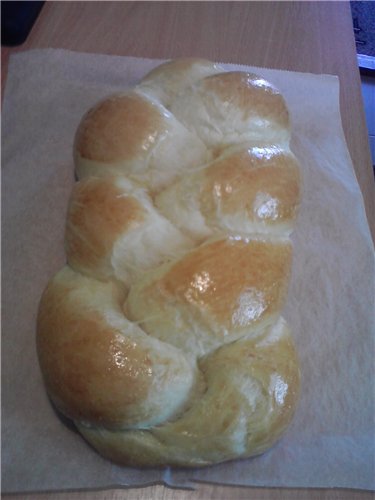 Lithuanian challah in the oven